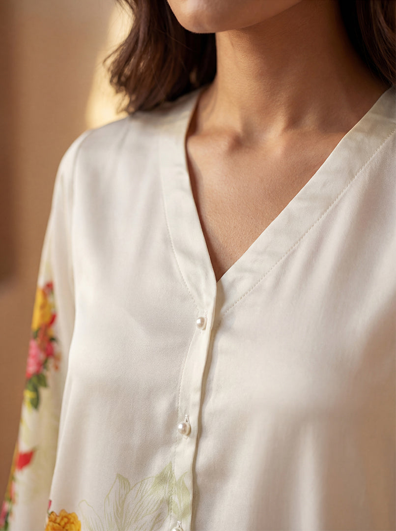 Pearl Floral Ensemble